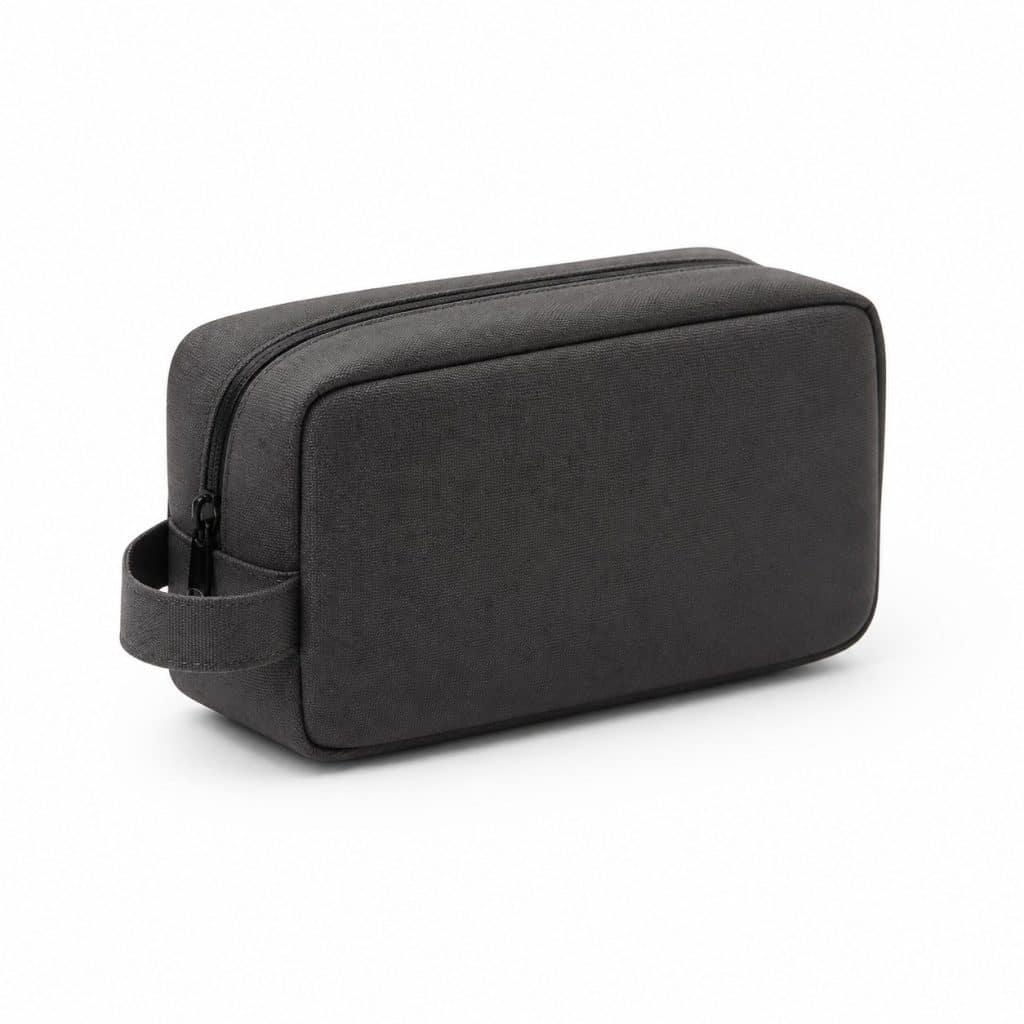 Trousse de toilette format sobre compact présenté seul